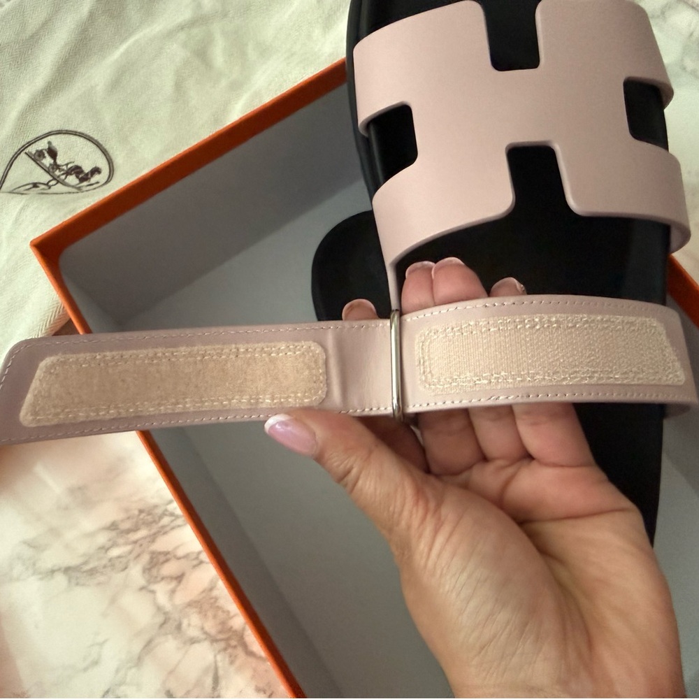 HERMES Chypre sandals on Rose Pearle. NIB Authentic - Picture 11 of 12